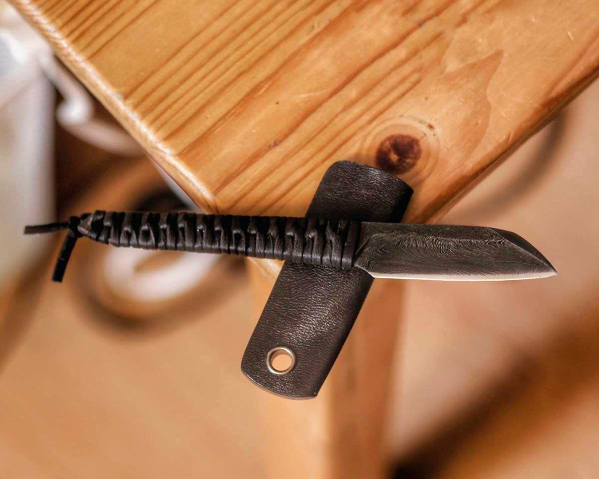 small_black_kiridashi3.jpg